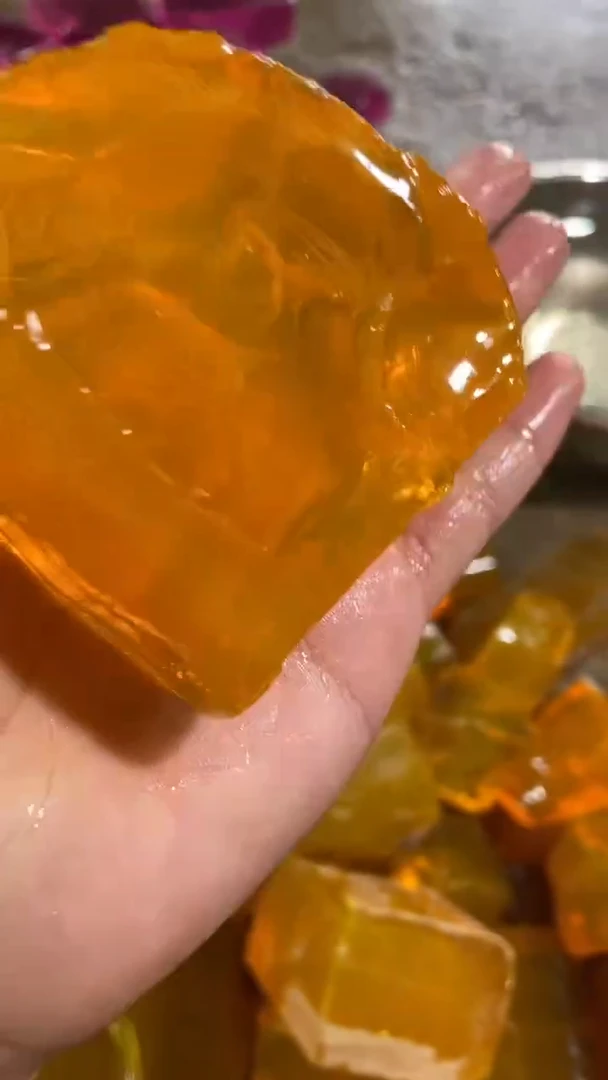 新疆五彩石原石摆件