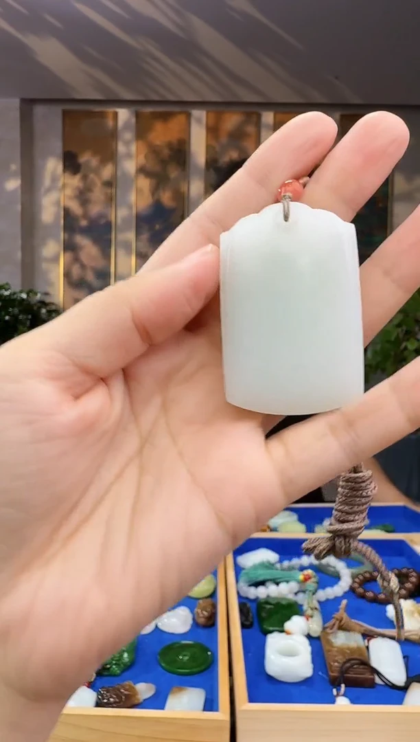 未镶嵌和田玉挂件拍一发一