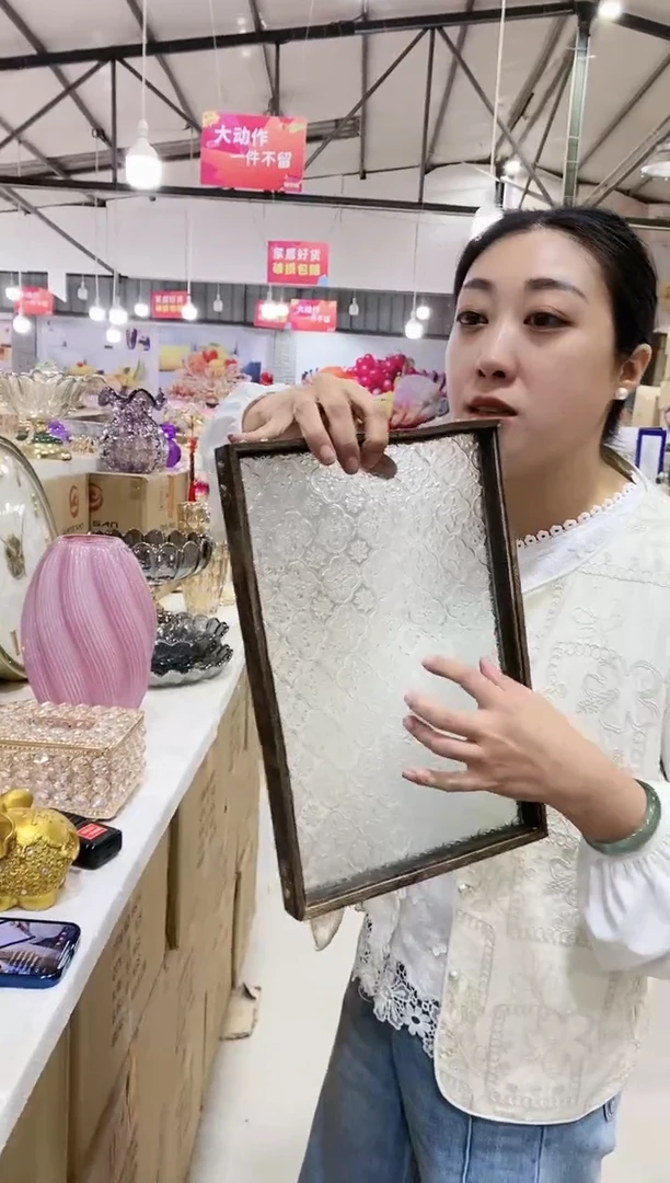 玻璃海棠花托盘一个