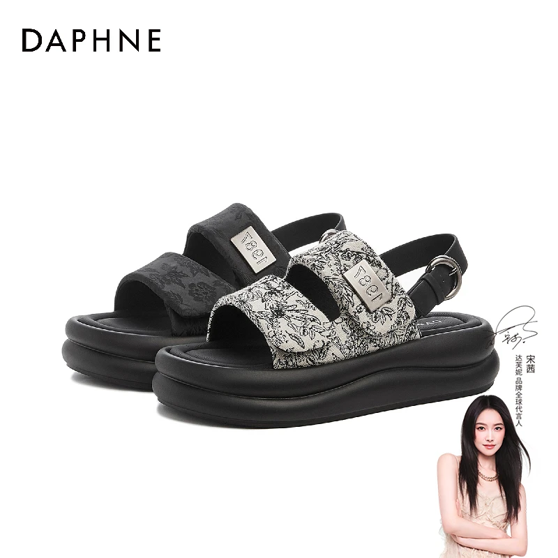 【锦绣山河】达芙妮2025年夏季新款复古舒适时尚休闲风百搭厚底凉鞋