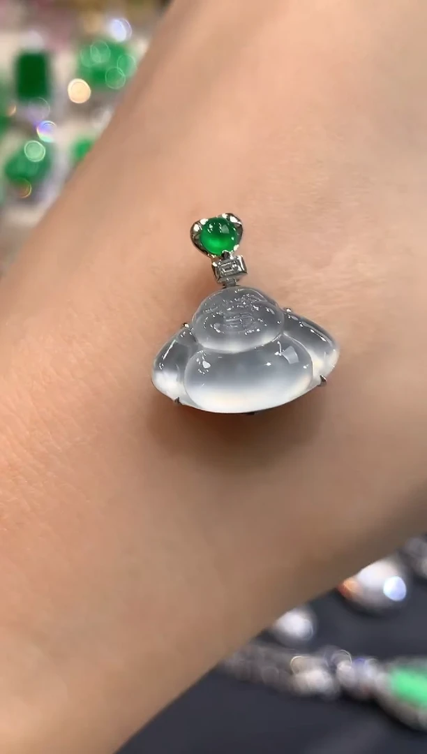 吊坠(不含链)18K金镶嵌翡翠q44