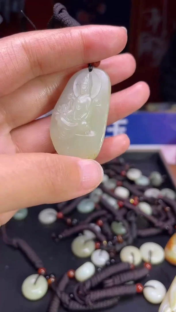 颈饰未镶嵌和田玉123