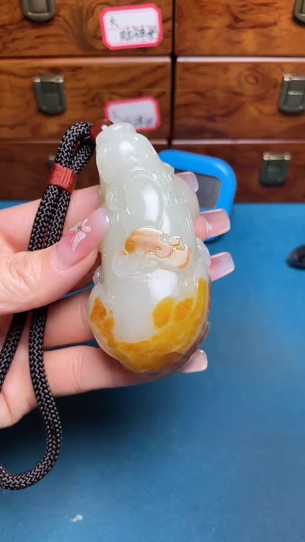 【闪购商品】和田玉把件未镶嵌和田玉