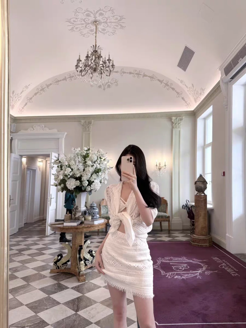 性感辣妹气质开衫上衣内搭吊带背心女夏季2025新款显瘦半裙套装潮