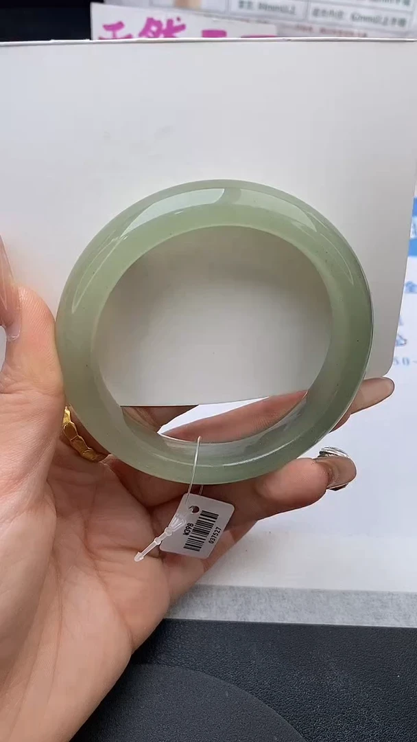 未镶嵌手镯石英质玉w219-DB59+