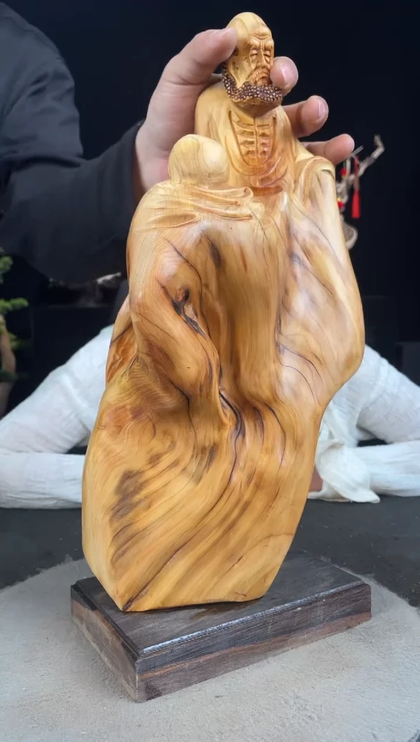 【闪购商品】柏木（崖柏）其他手工摆件,先抢先得!