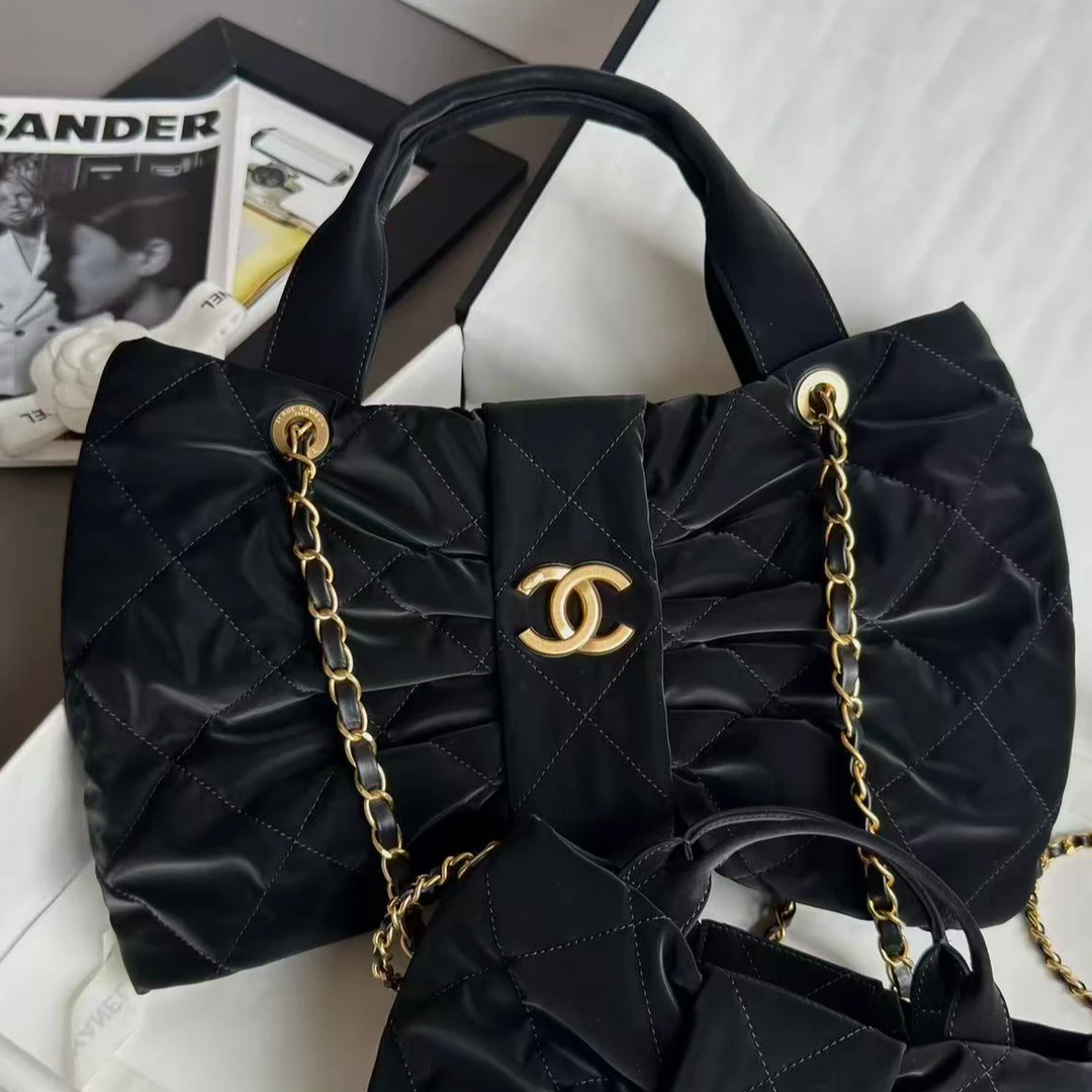 未使用 Chanel/香奈儿 25K尼龙中号蝴蝶结手提包中号单个16995308