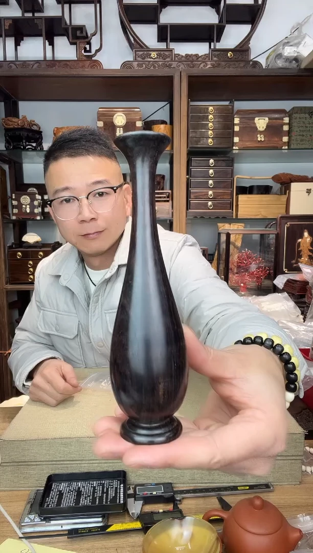 乌木类书架675紫光檀大号花瓶摆件17*5