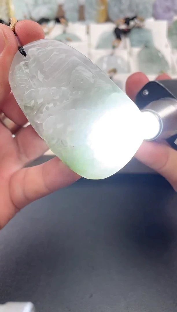 颈饰未镶嵌翡翠26/01/04/52