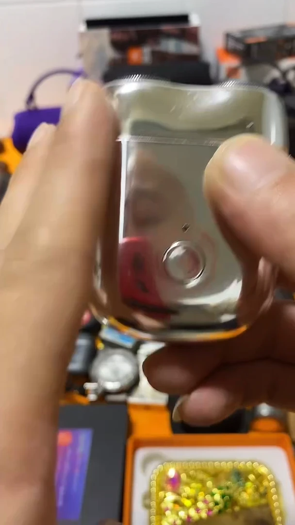 瓷片闪购商品 如图所示