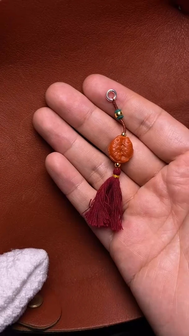 【闪购商品】南红玛瑙颈饰未镶嵌双鱼侧挂（多样性发其一）