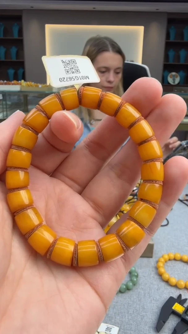 手链琥珀未镶嵌174秒拍号 假一罚三