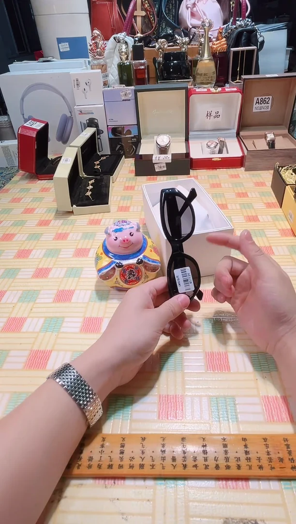 瓷片瓷器 库房到期 全部地板价@@1