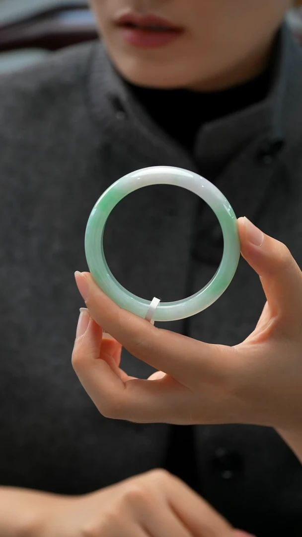 未镶嵌手镯翡翠18号