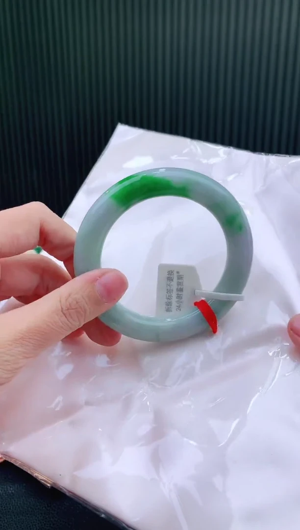 未镶嵌手镯翡翠111