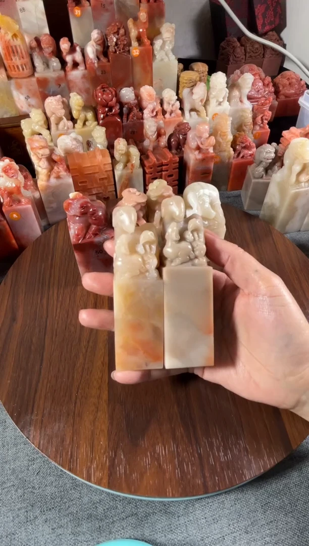 老挝石印石何**忧2个印章