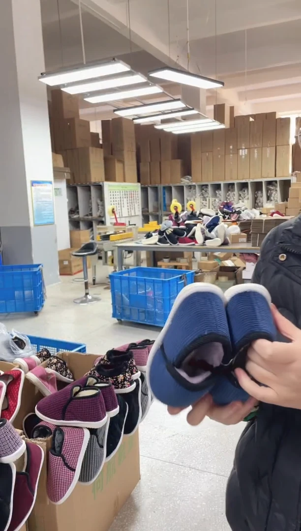 宝宝宝蓝棉鞋18公分70号