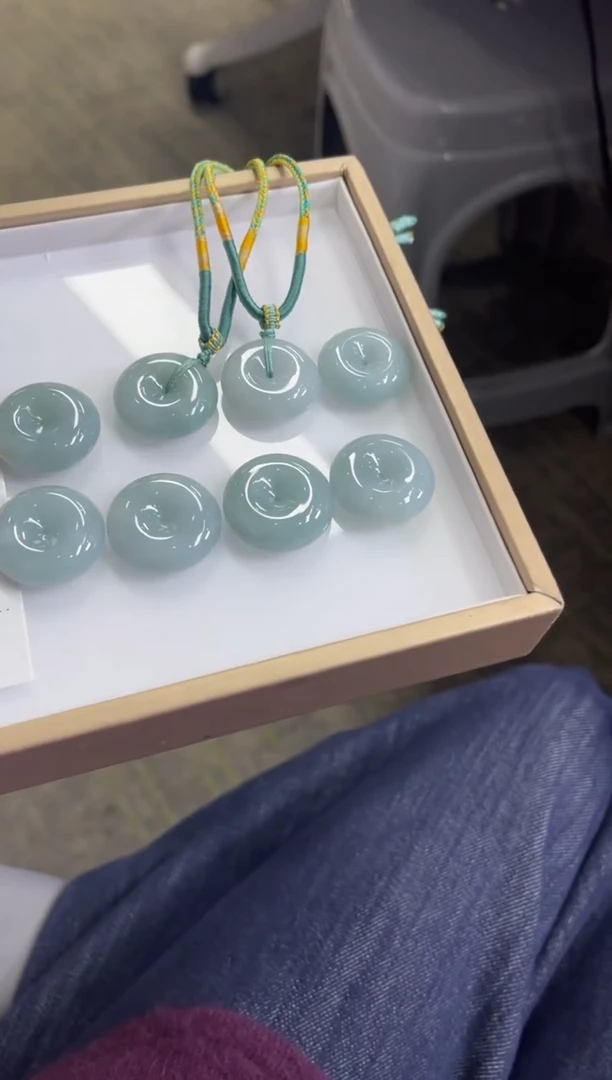 颈饰未镶嵌翡翠V22/多样性发一件/配绳子