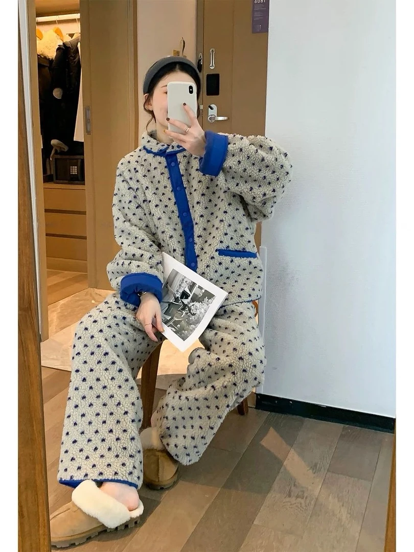 爱心印花撞色门襟翻领家具服套装两件套秋冬珊瑚绒睡衣加厚保暖