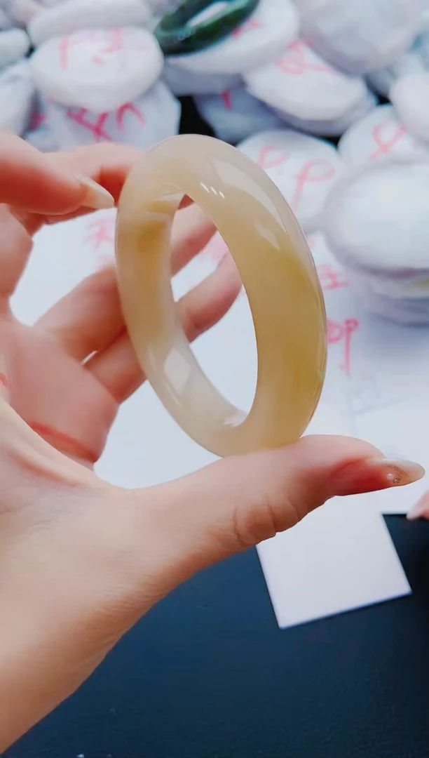 未镶嵌手镯石英质玉K173-54-55