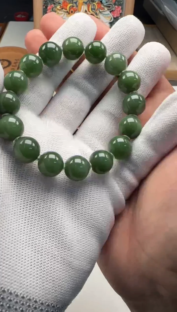 未镶嵌手串和田玉（碧玉）手串手串多样性发货