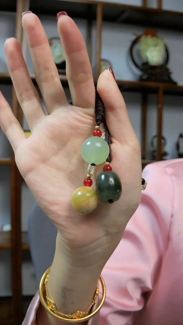 未镶嵌岫玉吊坠转转珠  多样性发货选其一