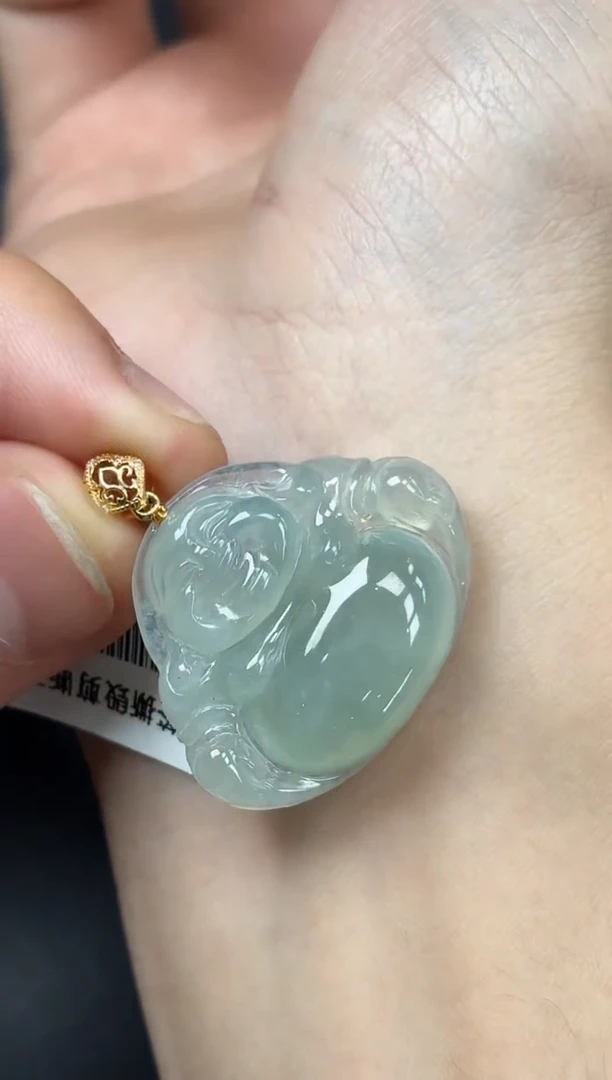 颈饰18K金镶嵌翡翠佛公