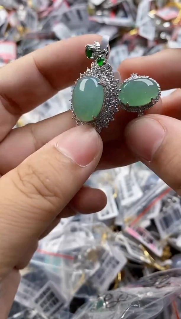 翡翠戒指银S925镶嵌8888     6