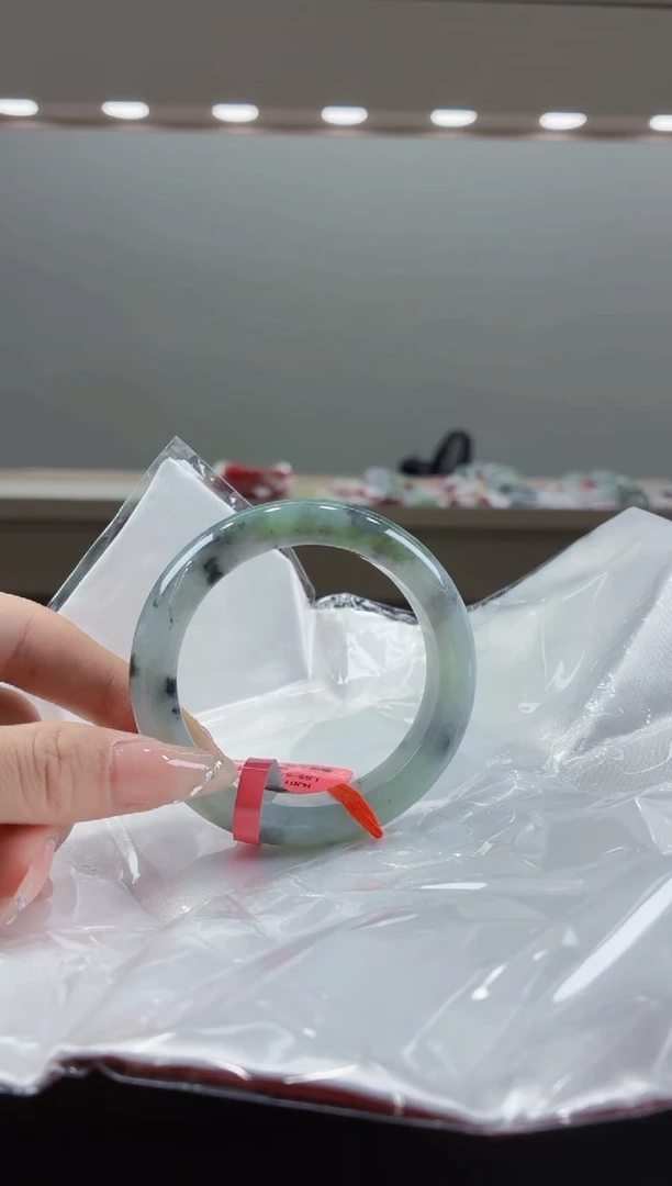 未镶嵌手镯翡翠7
