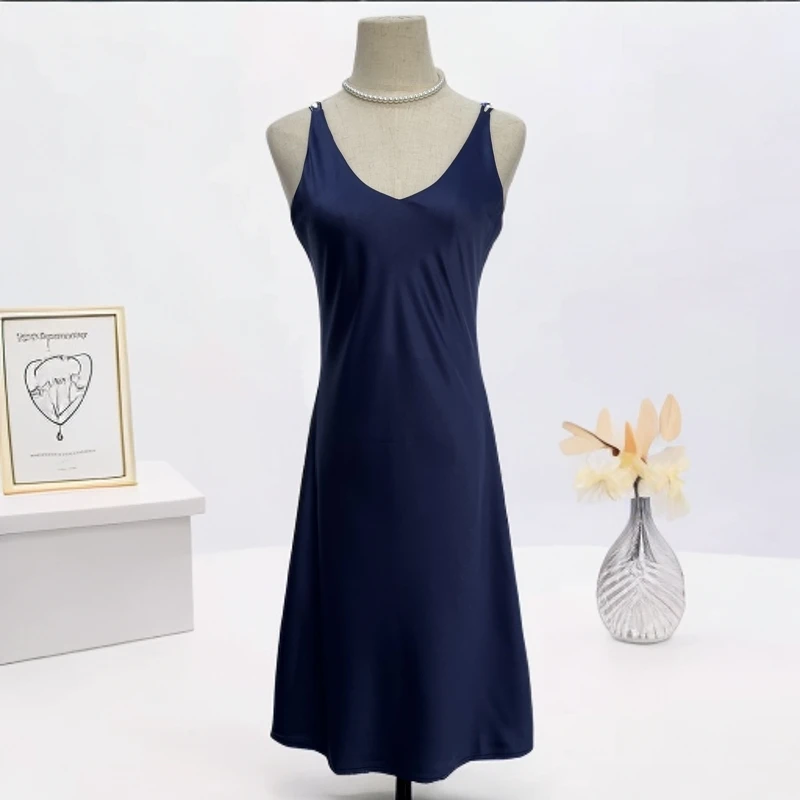 A2201 女士V领性感纯色双肩带吊带短裙