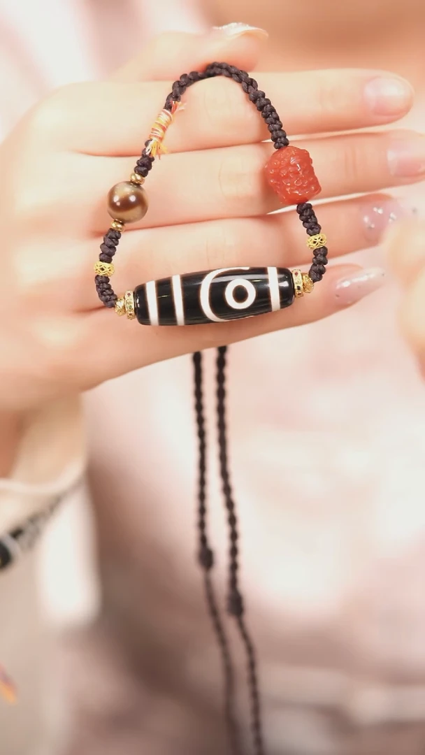 玛瑙/玉髓（覆膜）颈饰未镶嵌传世珠宝