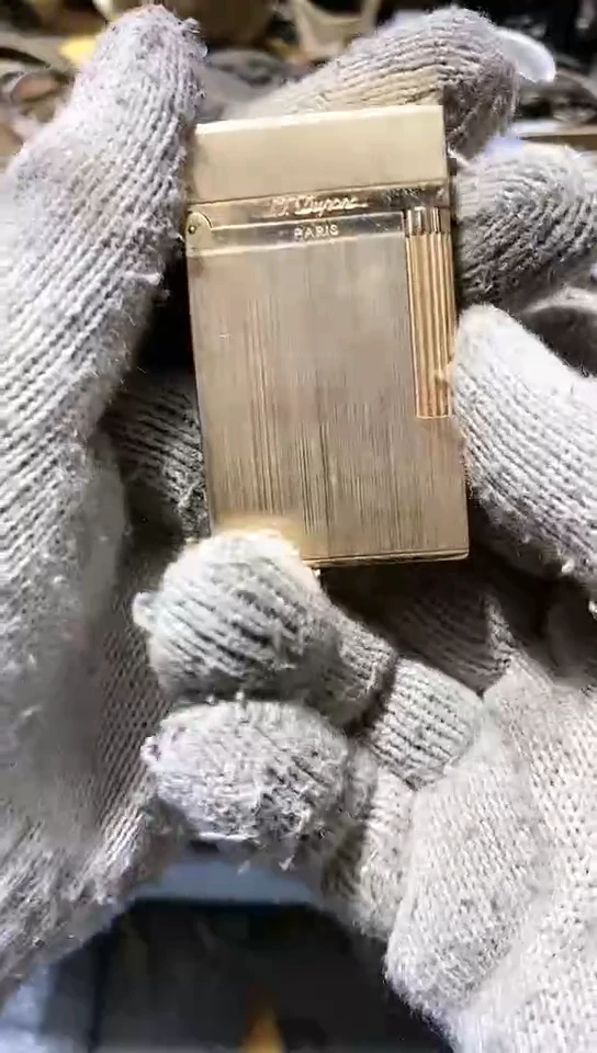 捞**尉金属工艺品二手旧货默认瑕疵