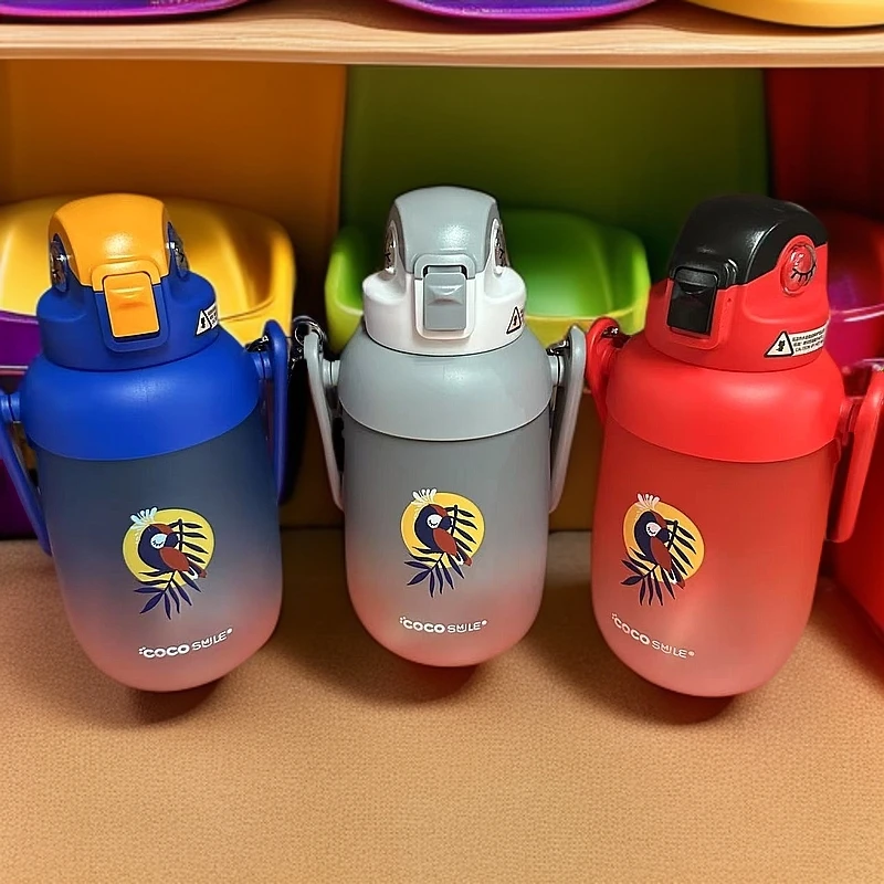 Tritan材质炫酷户外成人儿童炫彩提手杯中号1550ml多色可选