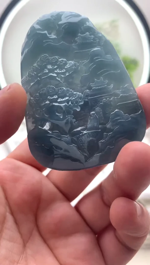 颈饰未镶嵌翡翠山水牌