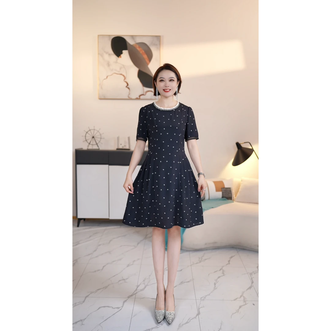 现货【深圳薇姐清仓】P高端大码原创遮肉显瘦连衣裙  P2201