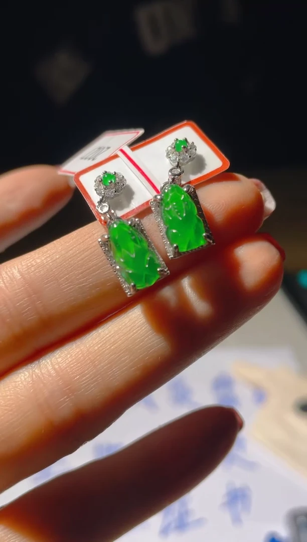 【闪购商品】定制翡翠未镶嵌天然A货翡翠（多样性发货拍一件发件）