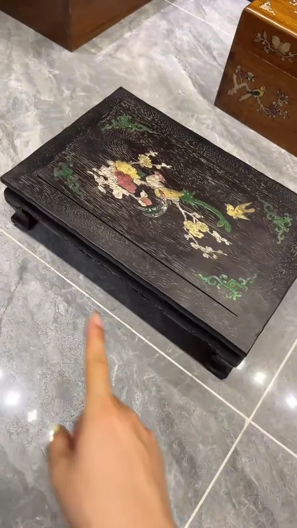 木锦上添花螺钿炕桌