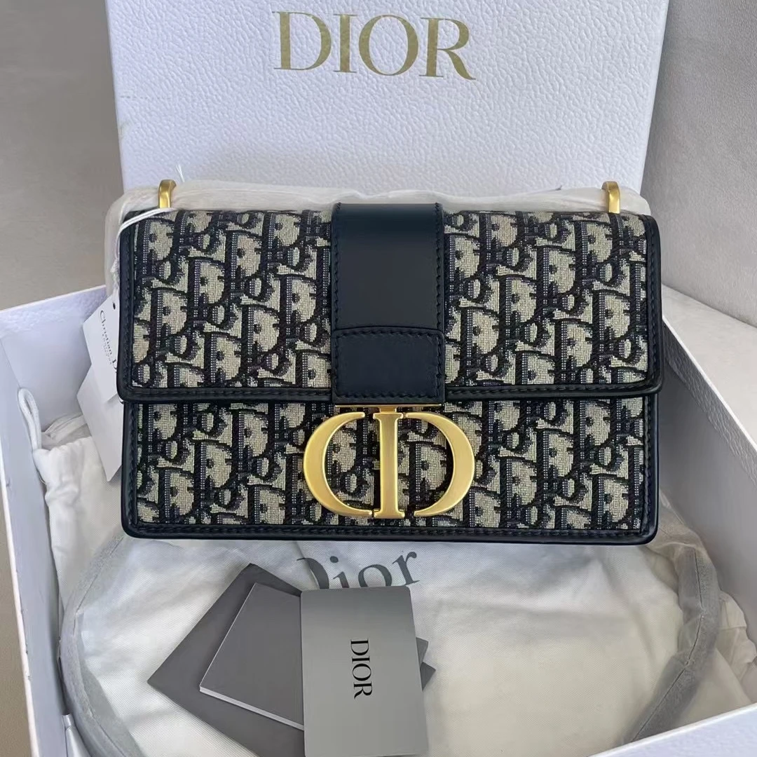 未使用 DIOR/迪奥 【赫奢名品】老花蒙田30链条款 23年 有卡