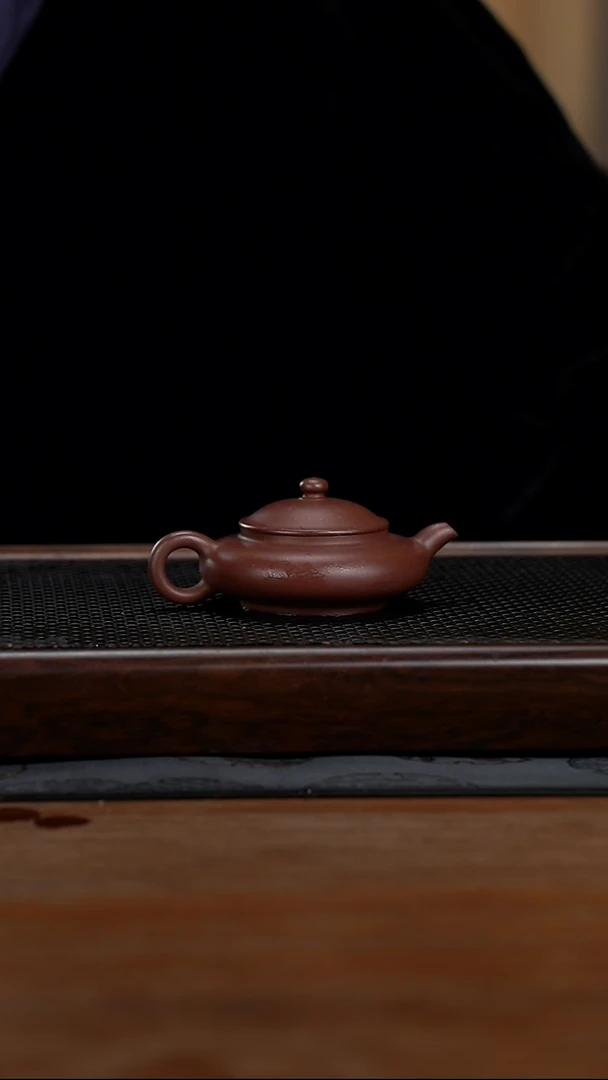 茶壶紫砂武*螂80cc黄龙山原矿紫泥扁潘壶20