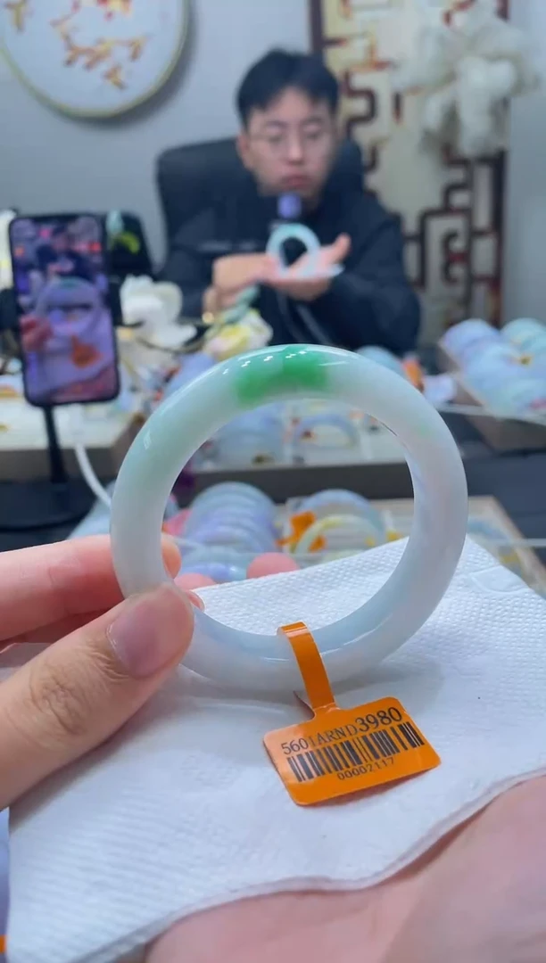 未镶嵌手镯翡翠231-56