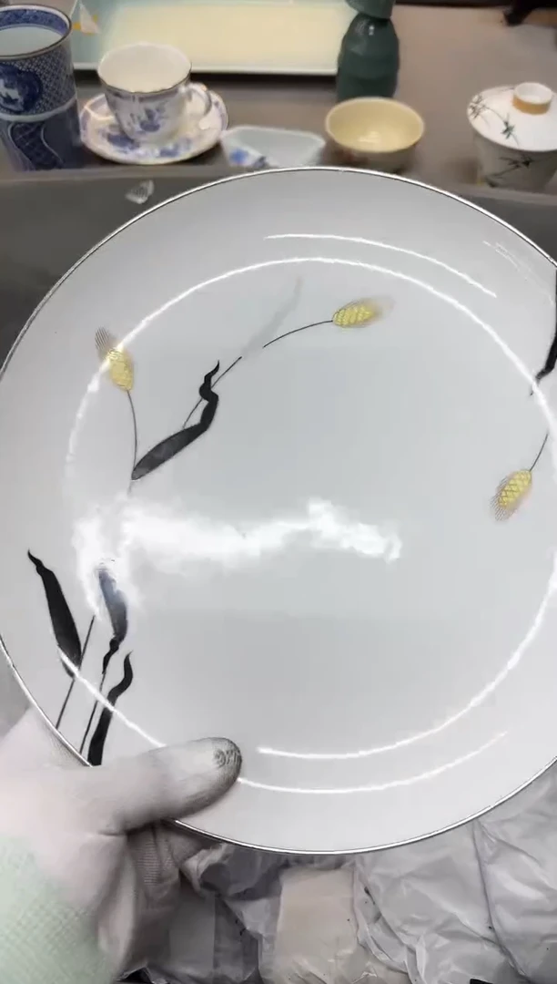 1吕*CQGFDHDFHDFJHFDD