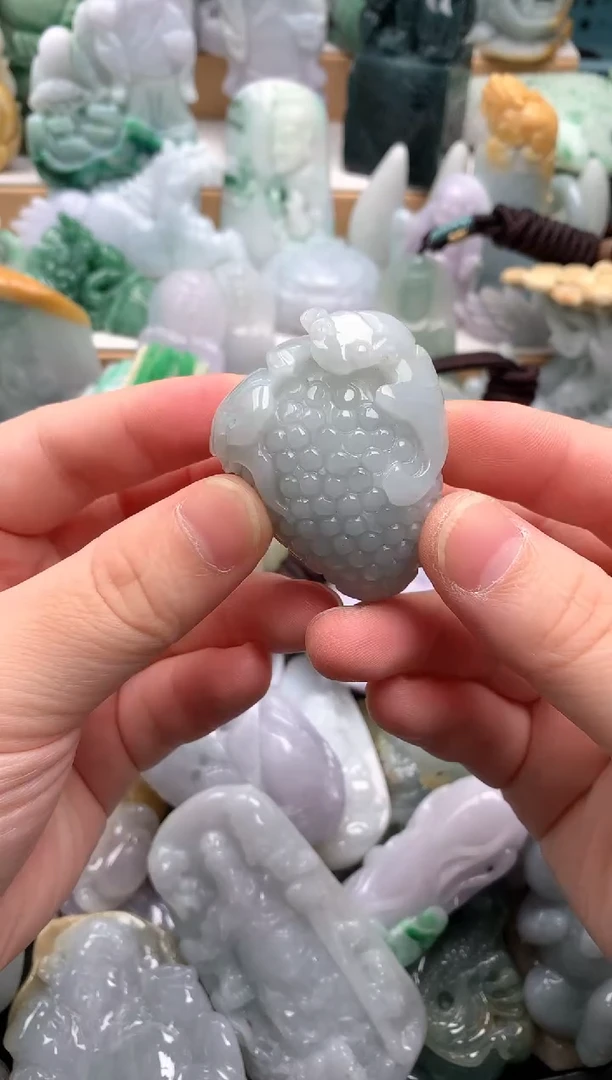 吊坠(不含链)未镶嵌翡翠1