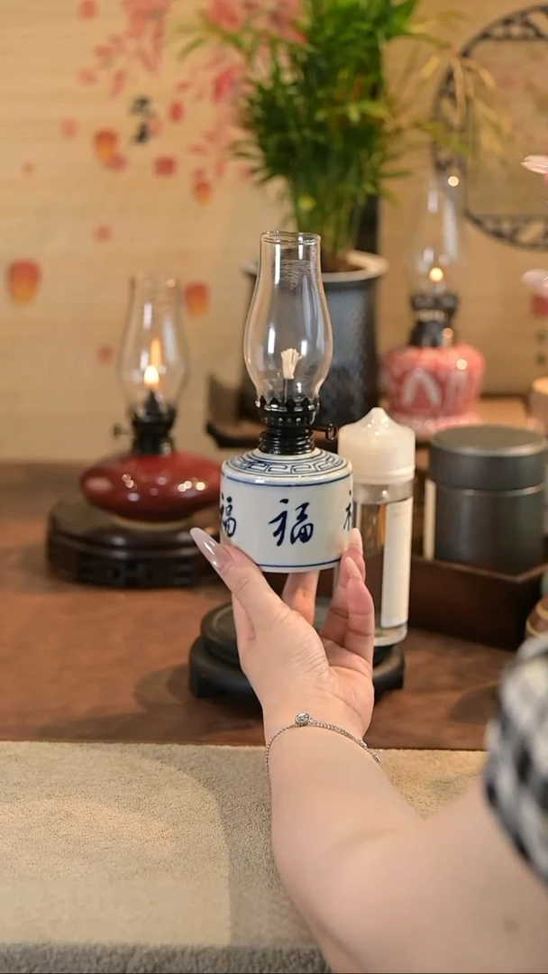 景德镇陶瓷油灯摆件