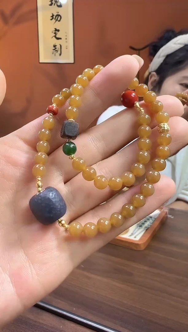 18K金镶嵌手串和田玉糖玉6mm双圈