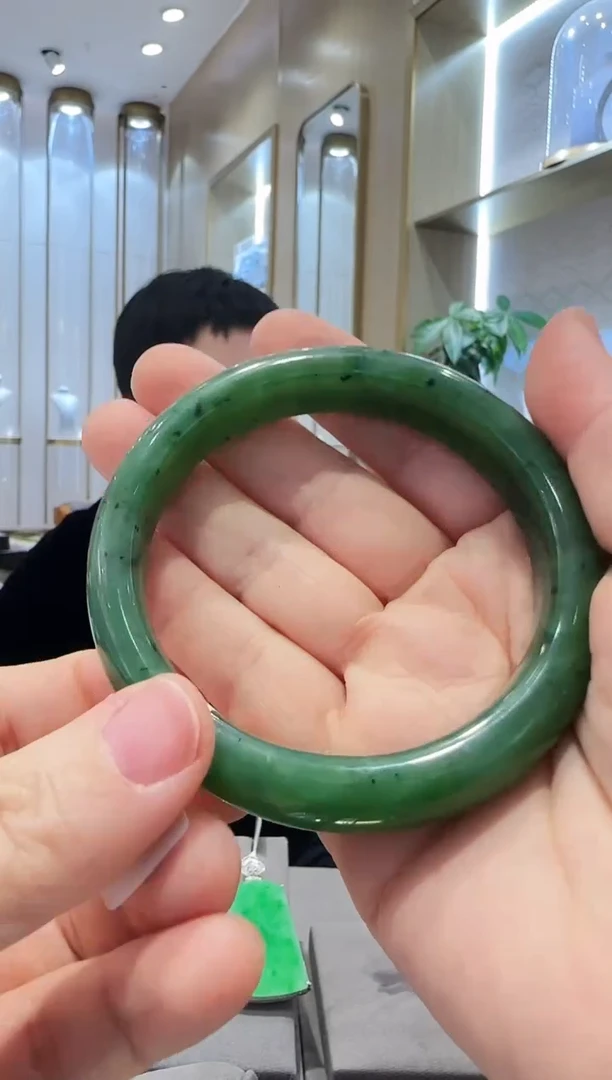 未镶嵌手镯和田玉【38】57.7mm