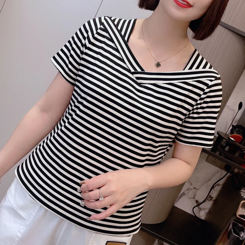 2025年新款夏季洋气休闲百搭显瘦V领条纹短袖T恤上衣妈妈装通勤