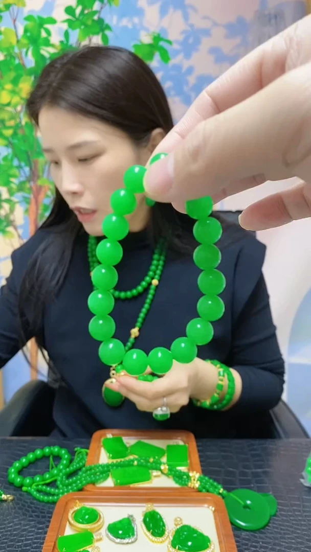 【闪购商品】翡翠手链未镶嵌翡翠手链