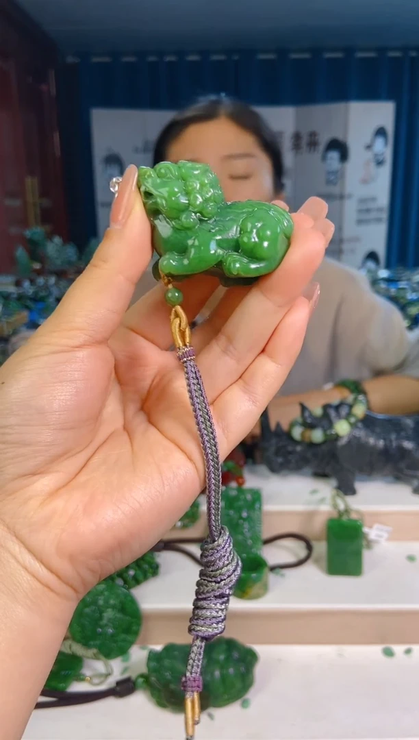 和田玉未镶嵌挂件1