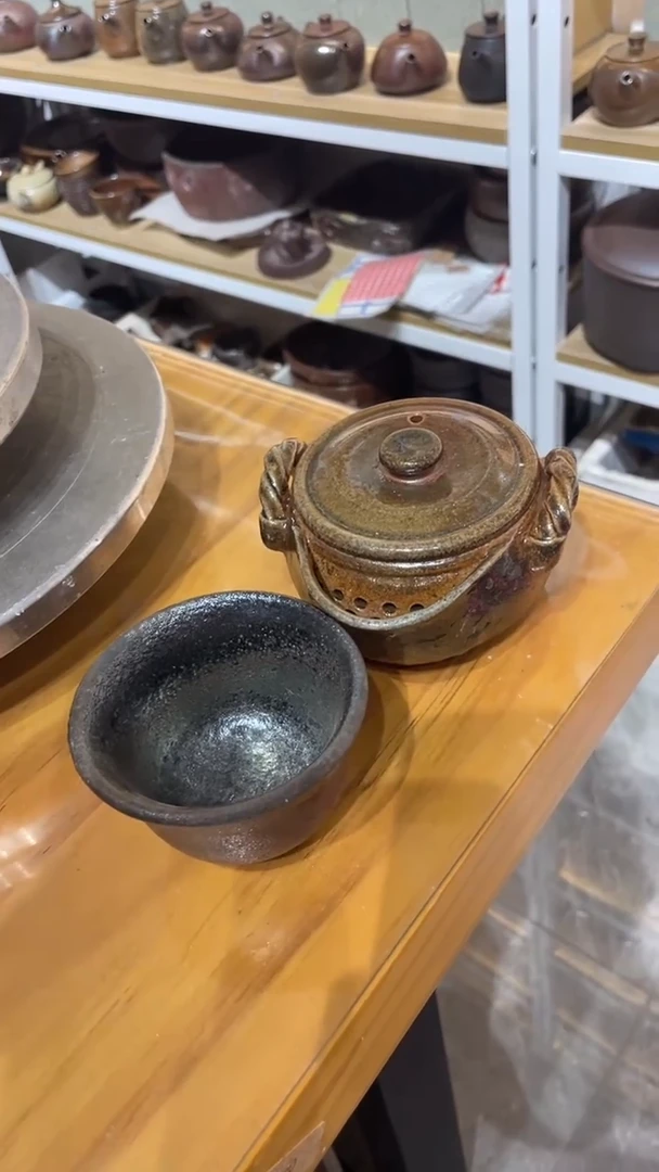 陶遇**强白泥柴烧手抓壶