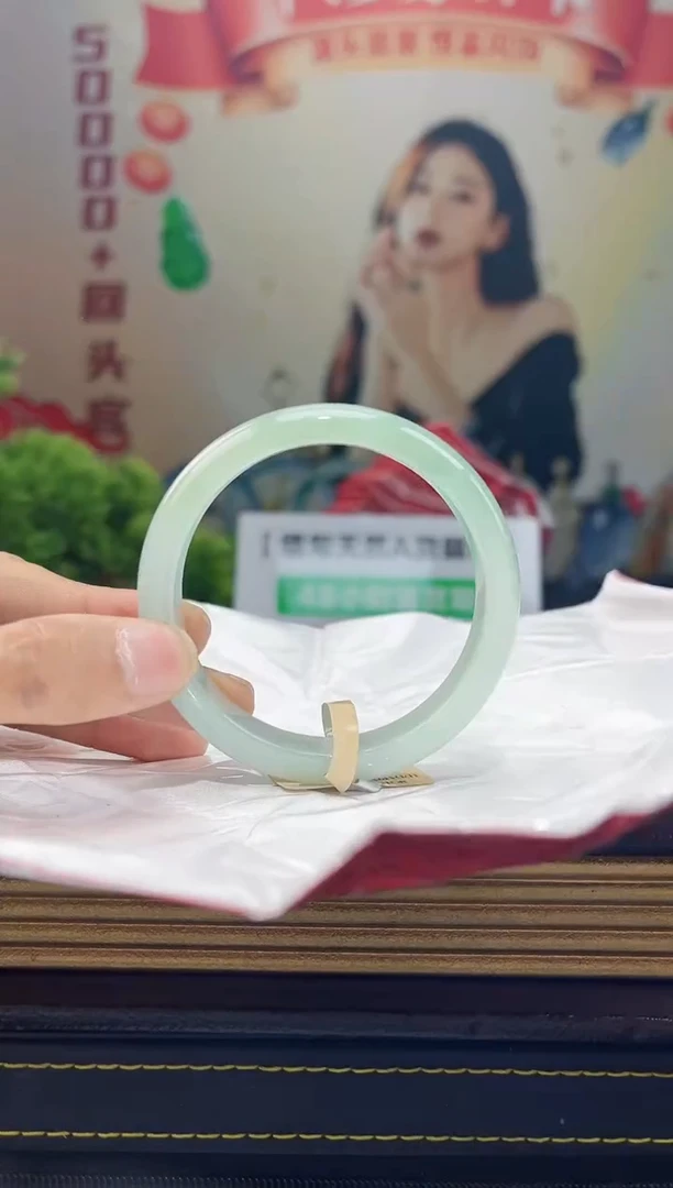 【闪购商品】翡翠手镯未镶嵌手镯11